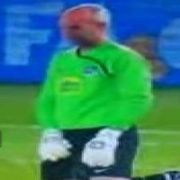 SIKIŞAN KALECİ, PENALTI KONTASINA İŞEDİ!