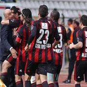 GAZEANTEP, İBB Yİ OLCAN İLE YIKTI 