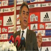  HAKEMLER MAÇI BERABERE BİTİRMEYE KARAR VERMİŞ 