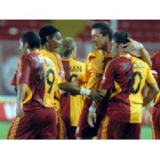 GALATASARAY:1 V.MANİSA:1 İLKYARI BİTTİ