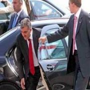 GÜL, DTP DE AHMET TÜRK İLE GÖRÜŞÜYOR