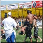 YAĞLI GÜREŞ YAĞLI KİNG BOKS A DÖNDÜ