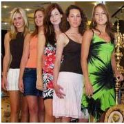 BU KIZLARIN HAYALLERİ GÜZELLİK KRALİÇESİ SEÇİLMEK