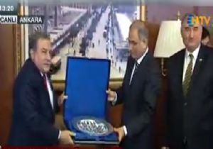 KEŞKE HANÇERİ BAŞKALARI VURSAYDI 