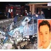 OTOMOBİL TAKLA ATIP MEZARLIĞA GİRDİ SÜRÜCÜSÜ ÖLDÜ