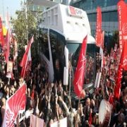  BAŞBAKAN BURADA OLSA GÖRÜRDÜ 