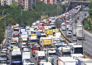 Trafik Sigortasında Yüksek Fiyata Fren