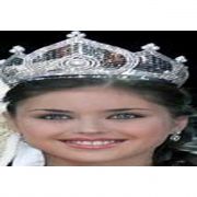  MİSS RUSSİA2005 SEÇİLDİ 100 BİN DOLARI  VE OTOMOBİLİ OLDU