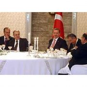 BAYKAL DAN  ŞAMPANYA YI KİM İÇTİ  ESPRİSİ
