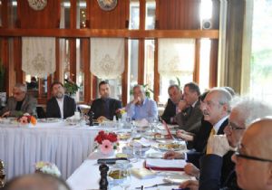 KILIÇDAROĞLU GAZETECİLERLE NE KONUŞTU?