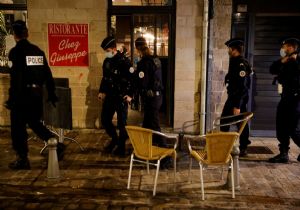 Fransa da 8 Şehirde Sokağa Çıkma Yasağı 