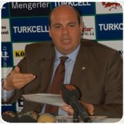 BURSSPOR BAŞKANI KIZIL DAN  MAÇI SATTINIZ  DİYEN TARAFTARA TEPKİ