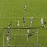 FUTBOLCU NUN OYUNDA DİLİ BOĞAZINA KAÇTI