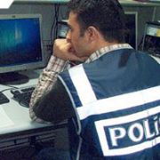 FACEBOOK, POLİS E YASAK