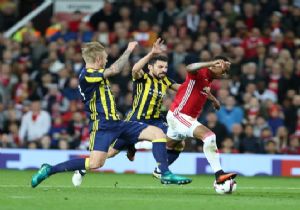 Fener,Old Trafford da Bozguna Uğradı 4-1