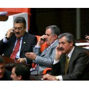 PARTİLERDE NEFESLER TUTULDU, GÖZLER  LİSTELERDE