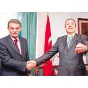24 YIL ÖNCE ÇALIŞTIĞI YERDE GECE BEKÇİSİYDİ O ŞİMDİ BAKAN