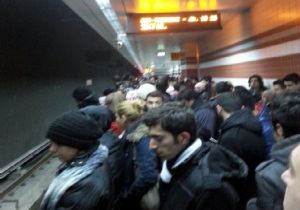 Çayyolu Metrosu Yine Yolda Kaldı