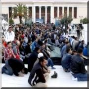 CAMİ OLMAYAN BAŞKENTE CADDELERDE NAMAZ KILDILAR