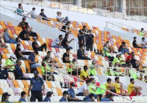 Malatya da Seyircili Maç Tartışması