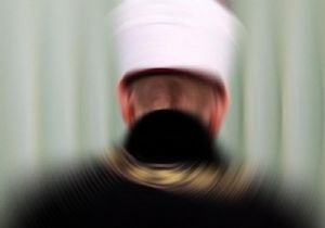 YSK dan Sandıklara İmam Başkan!