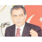 DELİ DANA LI ET  İTHAL EDENLER ESKİ BAKANI TEHDİT ETMİŞ