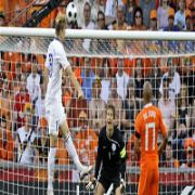 RUSYA, FAVORİ HOLLANDA YI EZEREK SAF DIŞI BIRAKTI 3-1