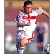 NİHAT,  DÖNERSEM TERCİHİM BEŞİKTAŞ OLUR 