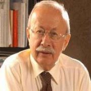 OKTAY EKŞİ BASIN KONSEYİ BAŞKANLIĞINDAN İSTİFA ETTİ