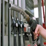 PETROL FİYATLARI YENİDEN TIRMANIŞA GEÇTİ