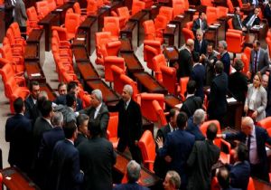 Soylu ve Özel Birbirlerine Dava Açıyor