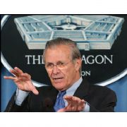 ABD NİN ŞAHİN KANADI RUMSFELD İ İSTENMEYEN ADAM İLAN ETTİ.