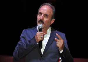  Pılını Pırtını Topla Çek Git !