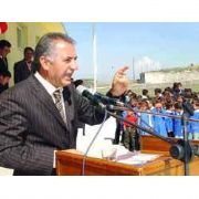 İLK ÖĞRETİM OKULU  ÖĞRENCİLERİ MİLLETVEKİLİNE ÖZÜR DİLETTİ.