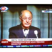 SEZER: ÖĞRENCİLER BOŞ İNANÇ PEŞİNDE KOŞMAMALI 
