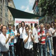 BİRAHANELERİN SİGARA YASAĞI İSYANI