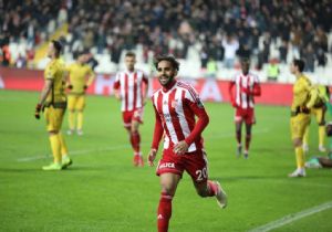 Sivasspor 3 Hafta Sonra Kazandı 2-0