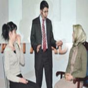 SİYASETÇİLERİN EŞLERİNE MUTLU EVLİLİK SIRLARI