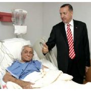 ERDOĞAN DAN NEJAT UYGUR A ZİYARET