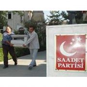 NECMETTİN HOCA NIN  SAADET PARTİSİ ŞOK TA