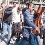 YASADIŞI SLOGAN ATAN DTP LİLERE POLİS MÜDAHALESİ