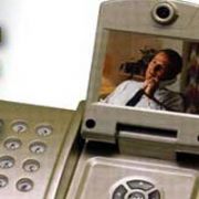 GÖRÜNTÜLÜ TELEFONUN TARİFESİ BELLİ OLDU