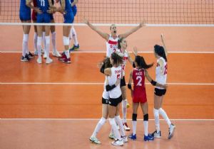 Filenin Sultanları Çin i Devirdi