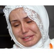 UMRE DEN DÖNEN CEYLAN: TARİFSİZ DUYGULAR YAŞADIM 