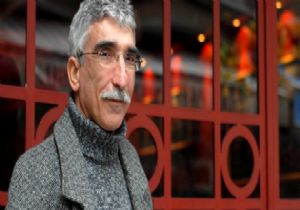 ÜNLÜ TİYATROCUDAN ŞOK ÇIKIŞ!