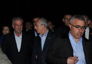 ŞEHİT POLİSİN AİLESİNE TAZİYE
