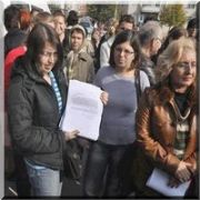 VELİLER:İMAMLAR DİN DERSİNE GİRMESİN!