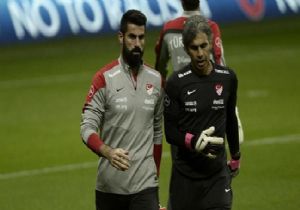 Volkan Demirel Affediliyor