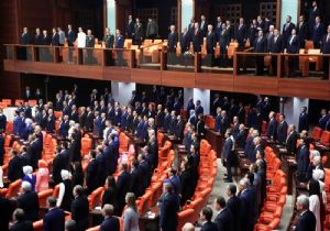 Meclis te Yeni Dönem Başladı