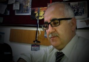REKTÖR, BİLEKLERİNİ KESTİ!